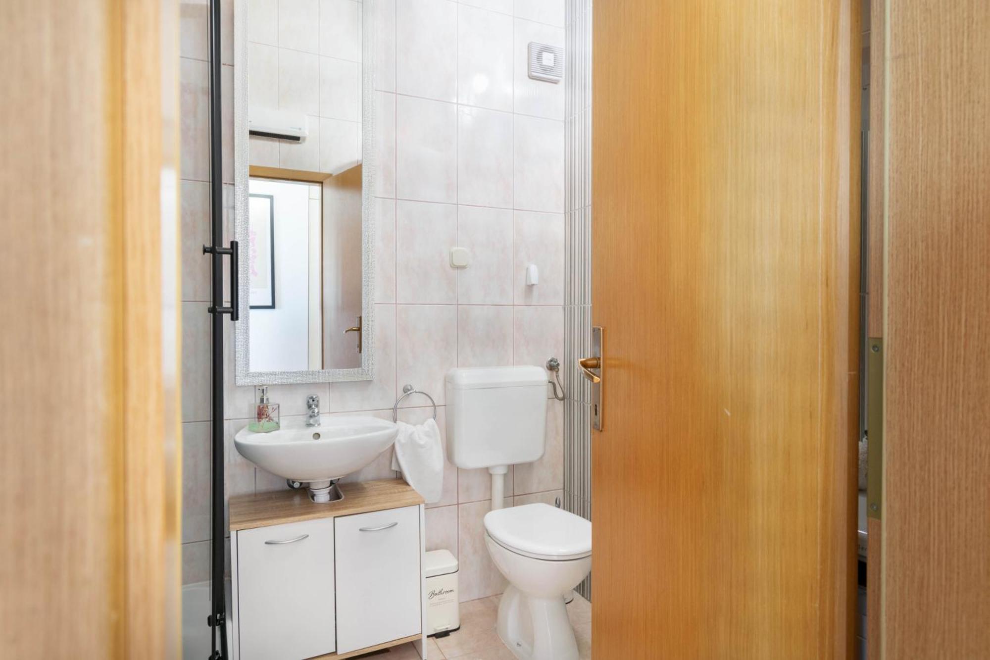Apartment 30 M From Beach,Makarska,Marija 외부 사진